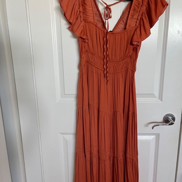 T Tahari Dress - Picture 2 of 3